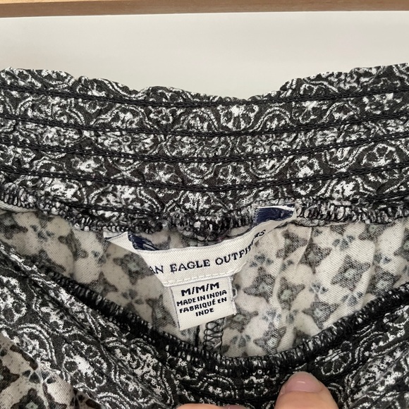 American Eagle Pattern Drawstring Pants - Picture 5 of 6